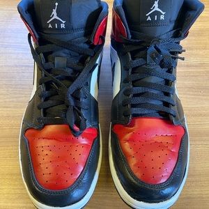 Custom Air Jordan 1 Mid